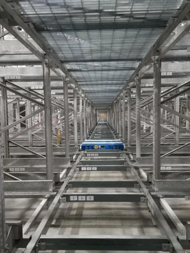 精星：看好托盘四向车市场助力行业更好地发展——访上海精星仓储设备工程有限公司董事长黄曦(图5)