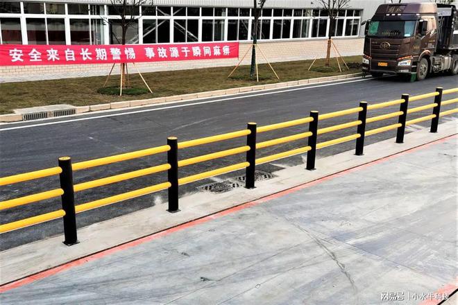 什么是柔性护栏？柔性护栏都有哪些用途？(图1)