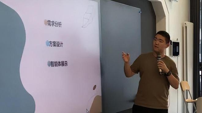 潞河国际学子清华大学AI课结业启航AI未来(图2)
