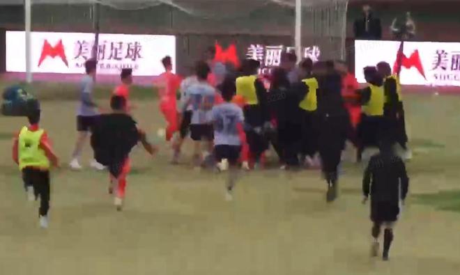 陕西队长糜昊伦回应处罚结果：全队都很沉重但我们还没倒下(图1)