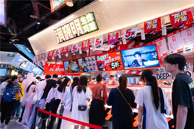 4年开出近1000家店它凭何成为“生炸鸡架第一品牌”？(图1)