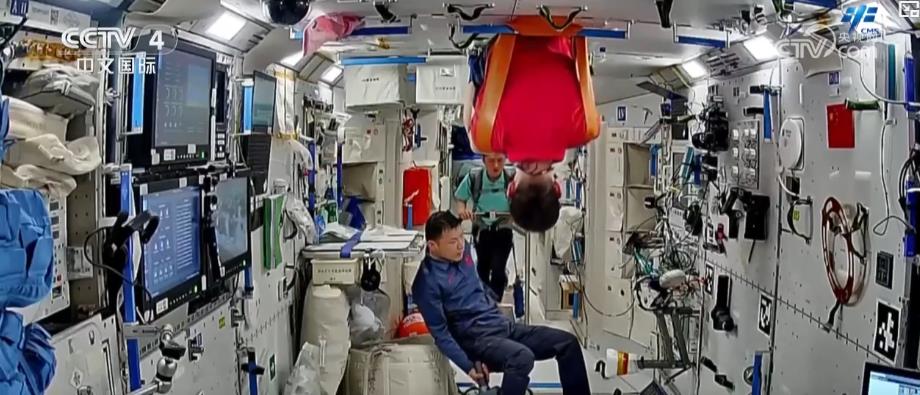 九游体育网站：神舟二十号乘组全面接棒：完成空间站首次医疗救护训练(图5)
