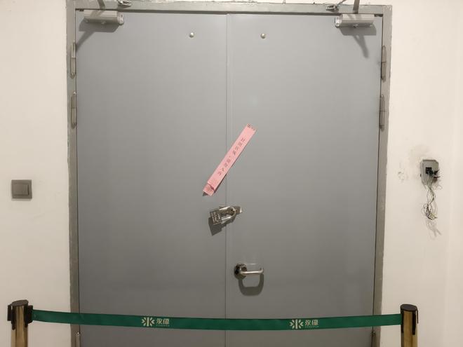 九游体育：迷失的永坤黄金：投资者无法提款客服电话关机公司楼层货梯通道已被封(图3)