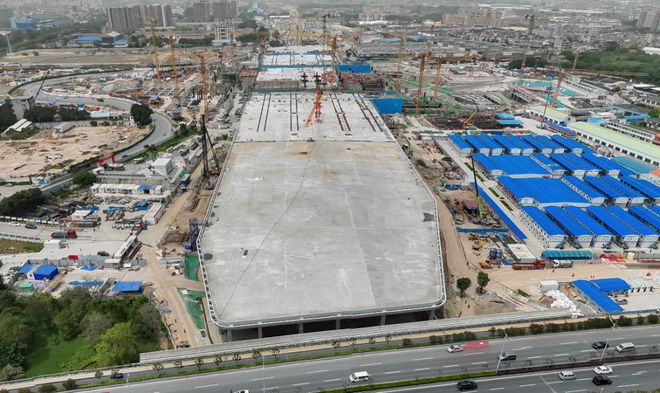 九游体育：广湛高铁佛山站主体成型预计6月铺轨(图5)